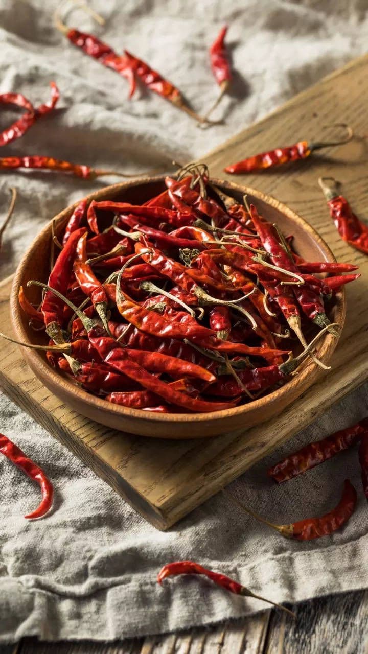 Indian red chilli export by Diarch International